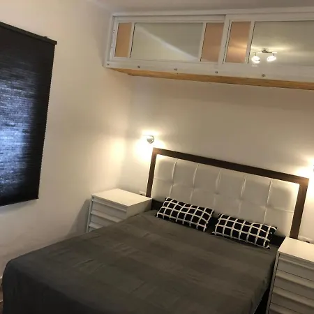 Apartman Precioso Piso Con Patio A 200m De La Playa Málaga