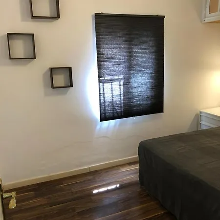 Precioso Piso Con Patio A 200m De La Playa * Málaga