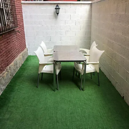 Precioso Piso Con Patio A 200m De La Playa * Málaga